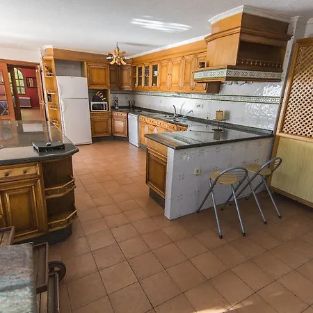 La Pequena Ferienhaus Torrent (Valencia)